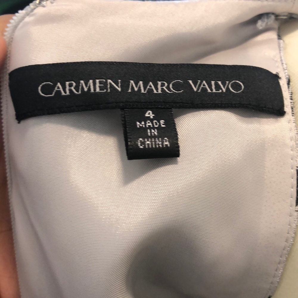 Carmen Marc Valvo Fit and Flare Dress Sz 4 - Picture 6 of 6